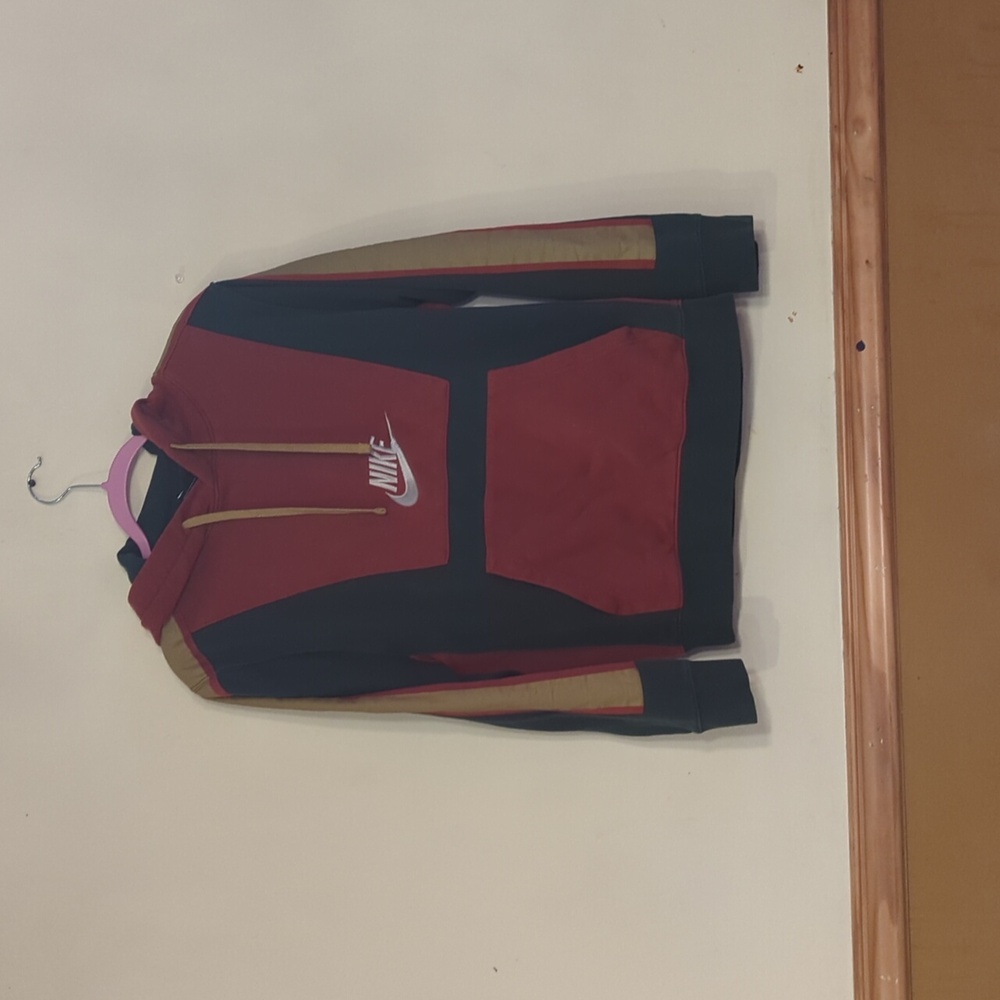 Nike pull over sweatshirt